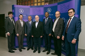 Об участии ВПД России в Йемене Е.А.Кудрова в презентации Центра южноаравийских исследований